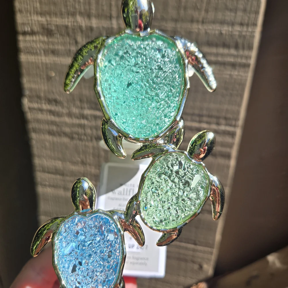 NWT BBW Sea Turtle Trio Wallflower Plug With Free Scent